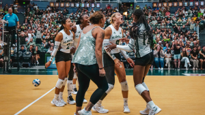 Hawaiʻi Opens 2025 Season with Rainbow Wahine Volleyball Classic