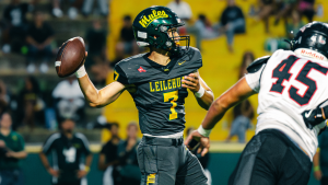 Leilehua pounces on short-handed ‘Iolani, 27-14