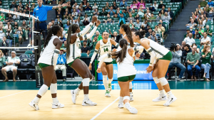 Rainbow Wahine Outlast Portland in Five-Set Thriller at Stan Sheriff Center