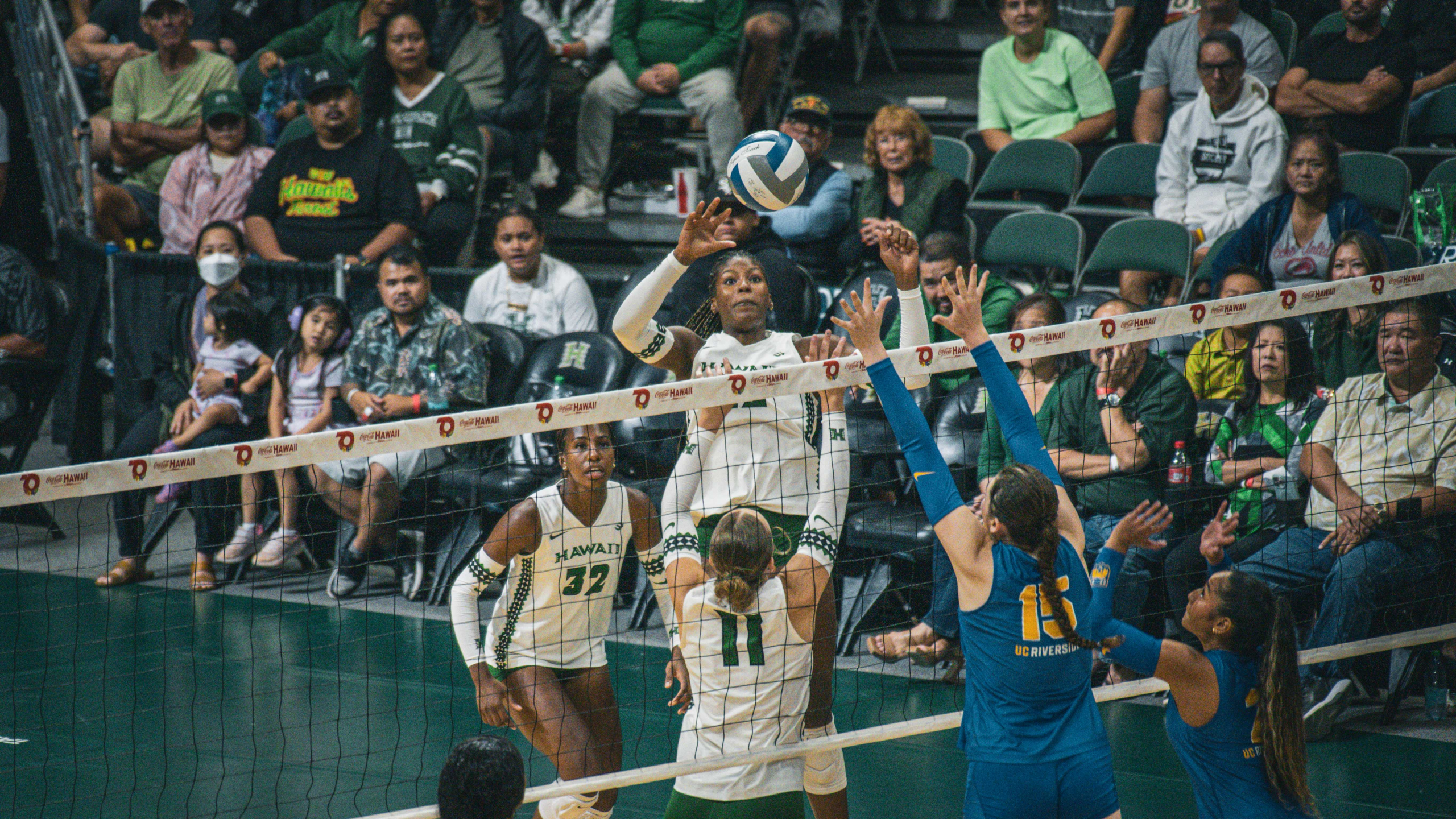 Tiff’s takeaways for Rainbow Wahine Volleyball 2025 | Week 12