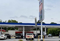 Gas prices hold steady