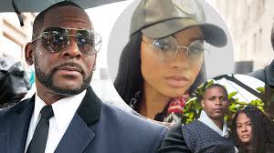R.KELLY: Girlfriend Joycelyn Savage Reunites with Her Family