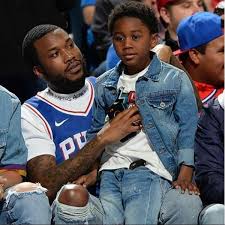 MEEK MILL: Challenge His Son To Eat Dead Crickets