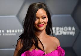 Happy Cake Day, Rihanna!!!