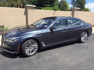 Review: 2016 BMW 750i