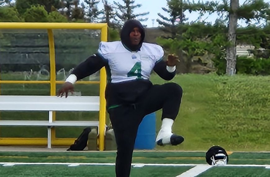 Roughriders hang on to their helmets on Day 2