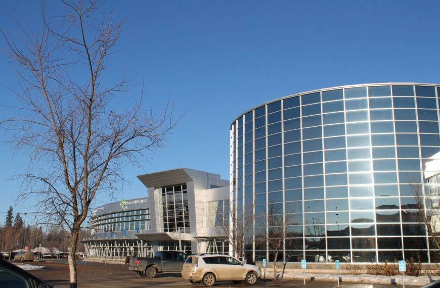 MacDonald Island Park