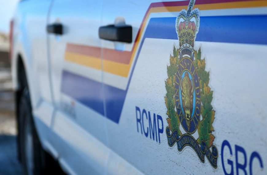 Several Injuries, After School Bus Crash near Rockglen