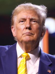 Canada Readies Aid for Industries as Trump Hints at Targeted Tariffs