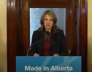 Premier Smith Unveils Plan to Supercharge Heritage Fund Growth