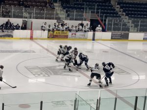 Swan Valley Stampeders storm back to earn road win in Dauphin