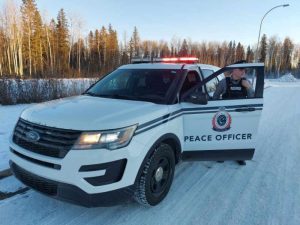 Alberta Moves to Align Peace Officers with Police to Combat Fentanyl and Drug Crisis