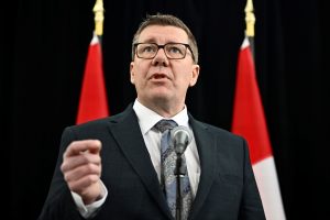 Saskatchewan to stop buying U.S. alcohol during trade war: Premier Moe