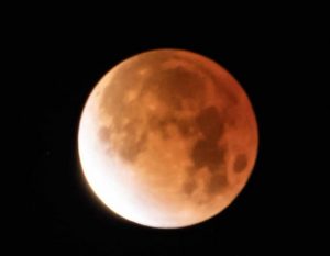 Spectacular Blood Moon Set to Glow Overnight Thursday Into Friday