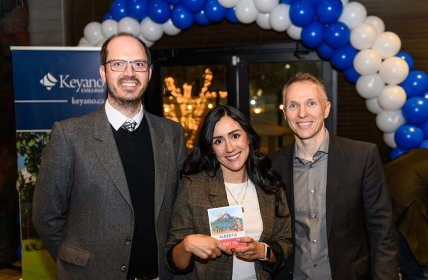 Dr. Coert Erasmus with Karla Bailey and Matt Bailey, CEO of Must Do Canada and keynote speaker