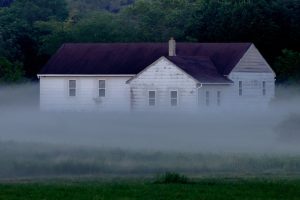 Kevin Bacon’s Haunted Farmhouse