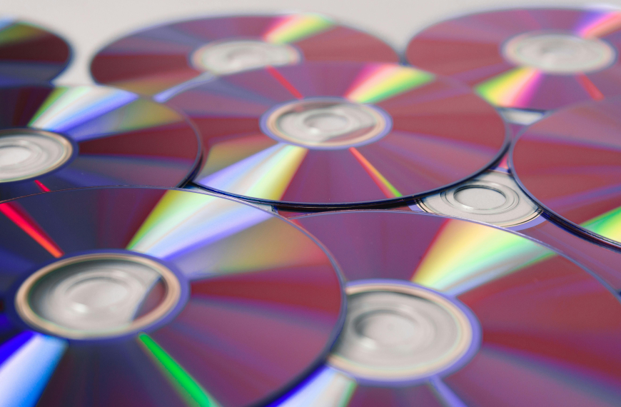 LISTEN – Behold the SUPER-DVD!