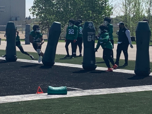 Riders DL Charbel Dabire extends stay in Saskatchewan for another season