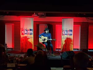 Which 90’s country artist would Brett Kissel love to collaborate with? (Audio)