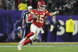 Mahomes rallies Chiefs to second straight Super Bowl with 25-22 OT win over 49ers