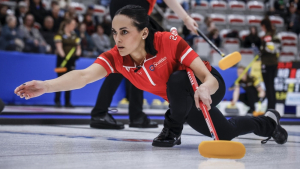 Kerri Einarson chases curling history in Tournament of Hearts with substitute lead