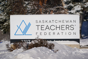 Saskatchewan government rejects offer to go into binding arbitration with teachers