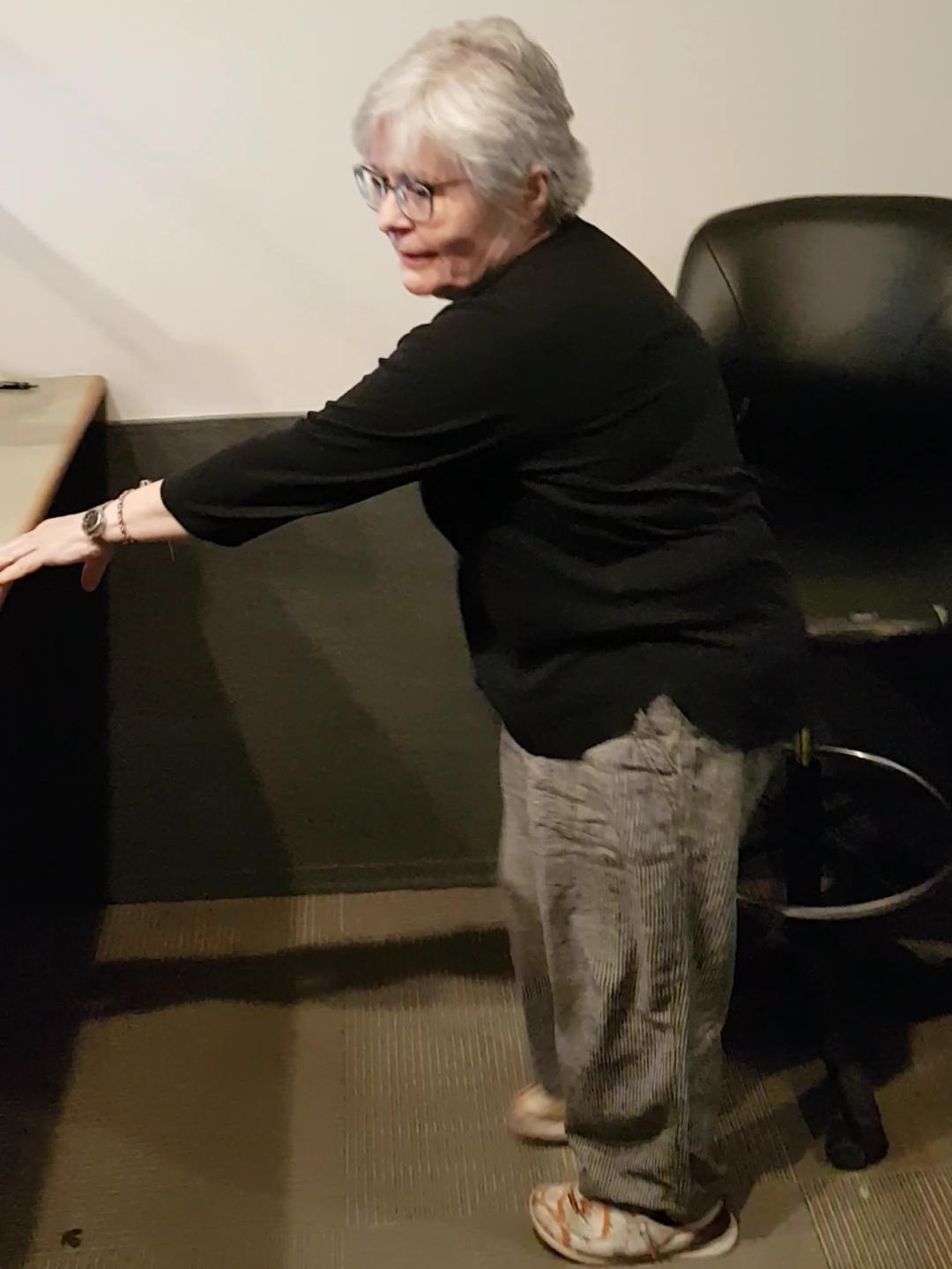 Gloria Evans vs the control room chair