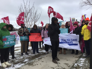 CUPE Local 5430 rallies in Regina for healthcare workers