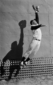 Willie Mays, the Giants’ electrifying ‘Say Hey Kid,’ dies at 93