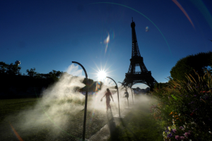 PHOTO COLLECTION: Paris Olympics Hot Weather