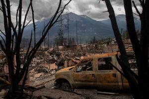 Jasper wildfire evacuees can start returning to townsite on Friday