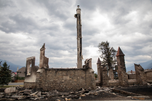 ‘Welcome back’: Jasper residents return to homes following devastating wildfire