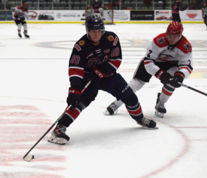 Pats down Warriors 7-4 in WHL preseason action