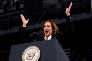 Trump and Harris head back to Pennsylvania, the largest battleground state