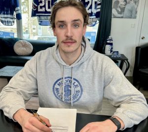 Melville’s Kostyshyn commits to SAIT Trojans for 2024/25