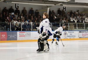 Anderson shines as Blizzard take 2-1 lead in MJHL Semi with Steinbach