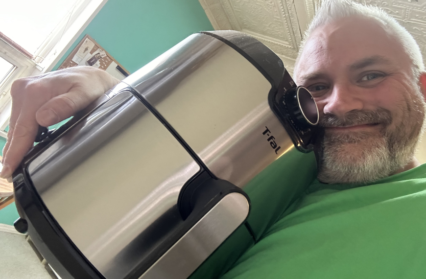 Reader and his Air Fryer(s) – A Match Made in Heaven!