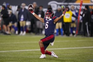 Fajardo throws three touchdowns as Alouettes upset Blue Bombers 28-24 to win Grey Cup