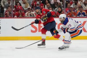 Panthers win the Stanley Cup. McDavid Earns Conn Smythe