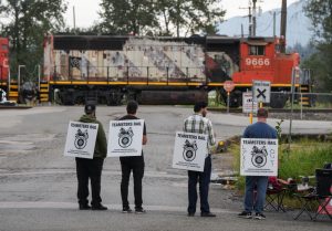 Teamsters challenge minister’s move to resume rail service as CPKC lockout drags on