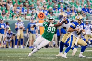 Darian Durant conflicted by Miles Brown’s hit on Zach Collaros during Riders loss to Bombers