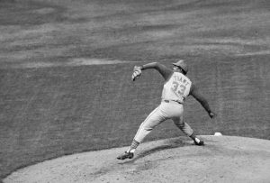 Luis Tiant, the charismatic Cuban who pitched the Red Sox to the brink of a championship, dies at 83