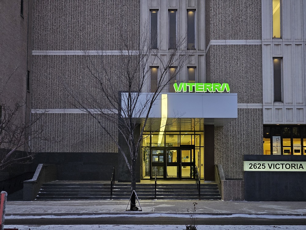 Viterra committed to getting a deal done as potential strike looms