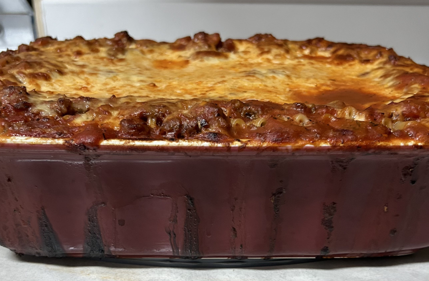 Lasagna – a nice warm hug for Reader’s tummy!