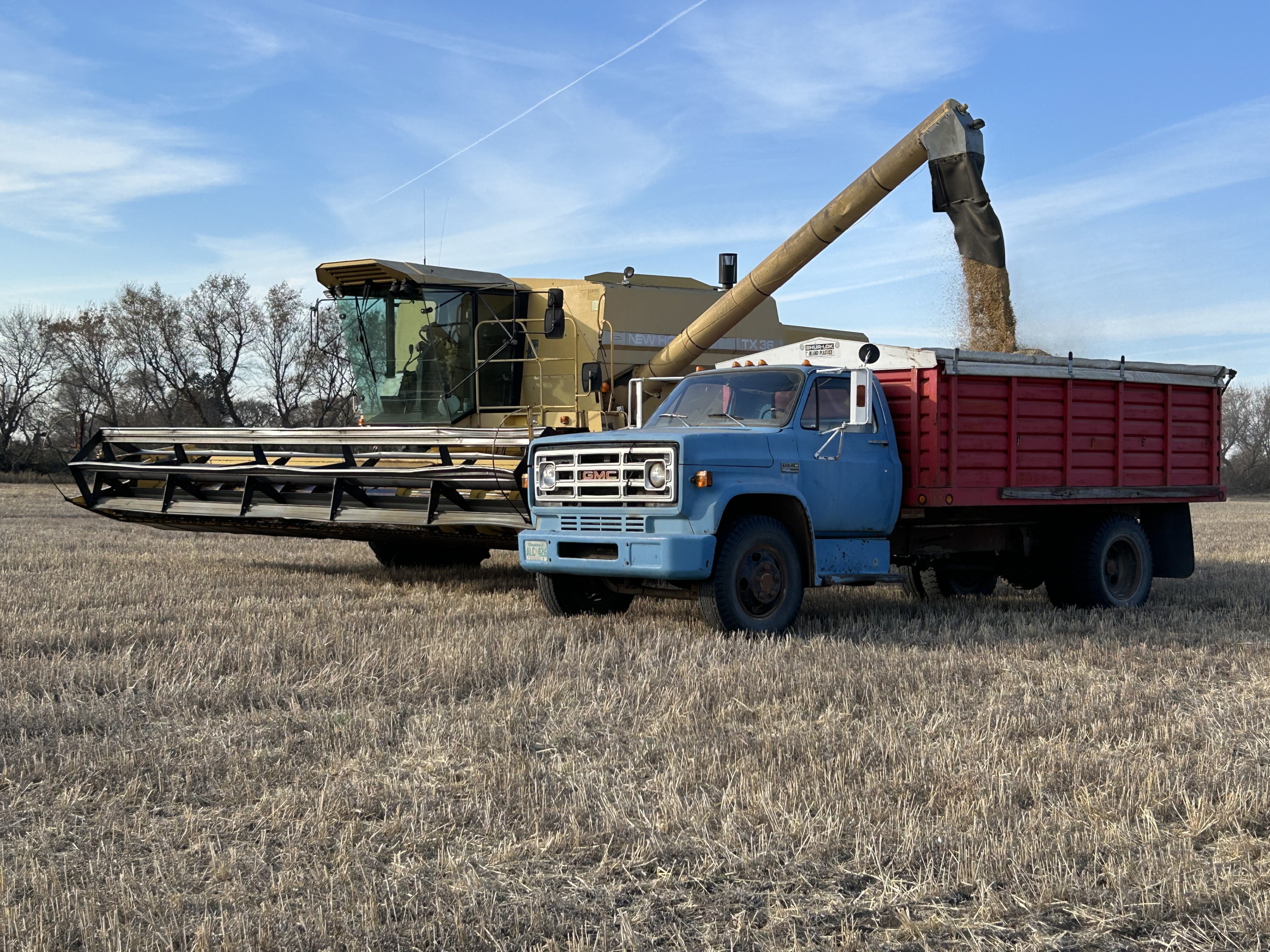 Reader heads home to help wrap up Harvest 2024!