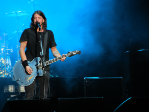 Dave Chapelle Joins Foo Fighters To Cover ‘Creep’