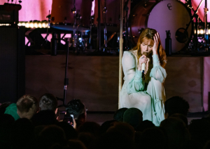 Florence and the Machine Teasing New Music