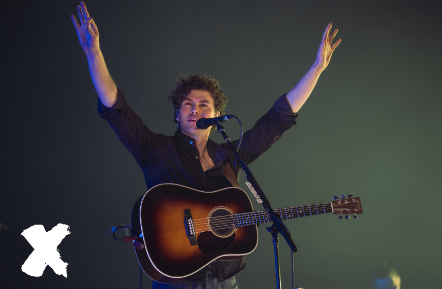 Vance Joy Fires Up The Crowd on Chilly Calgary Night