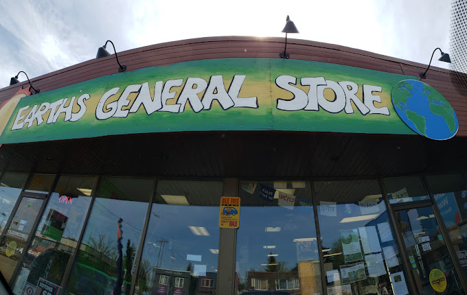 Earth’s General Store Closing