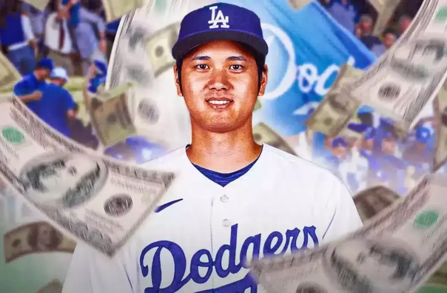 Shohei Ohtani Hits a Grand Slam: Breaks Baseball Records with $700 Million Deal and Soars in Popularity!